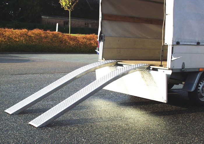 HP AUTOZUBEHÖR 11275 Verladeschiene  400 kg ohne Rand gebogen Länge 1500 mm Fahr