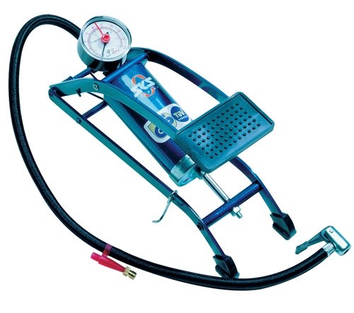 SKS  Fußluftpumpe  5 bar Einzelzylinder mit Manometer