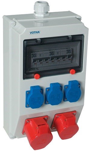 063.023.0110 WOLFSBG. Kunststoffwandverteiler  Verschraubung M32 2x