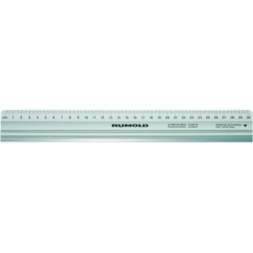RUMOLD 938105 RUMOLD Schneidelineal 50cm oberseitig ohne mm-Facette auf beiden S Mit prägnanter Stahlkante für Schneidearbeiten und zum Anlegen von Schablonen. Rutschfest durch Gummisockel.